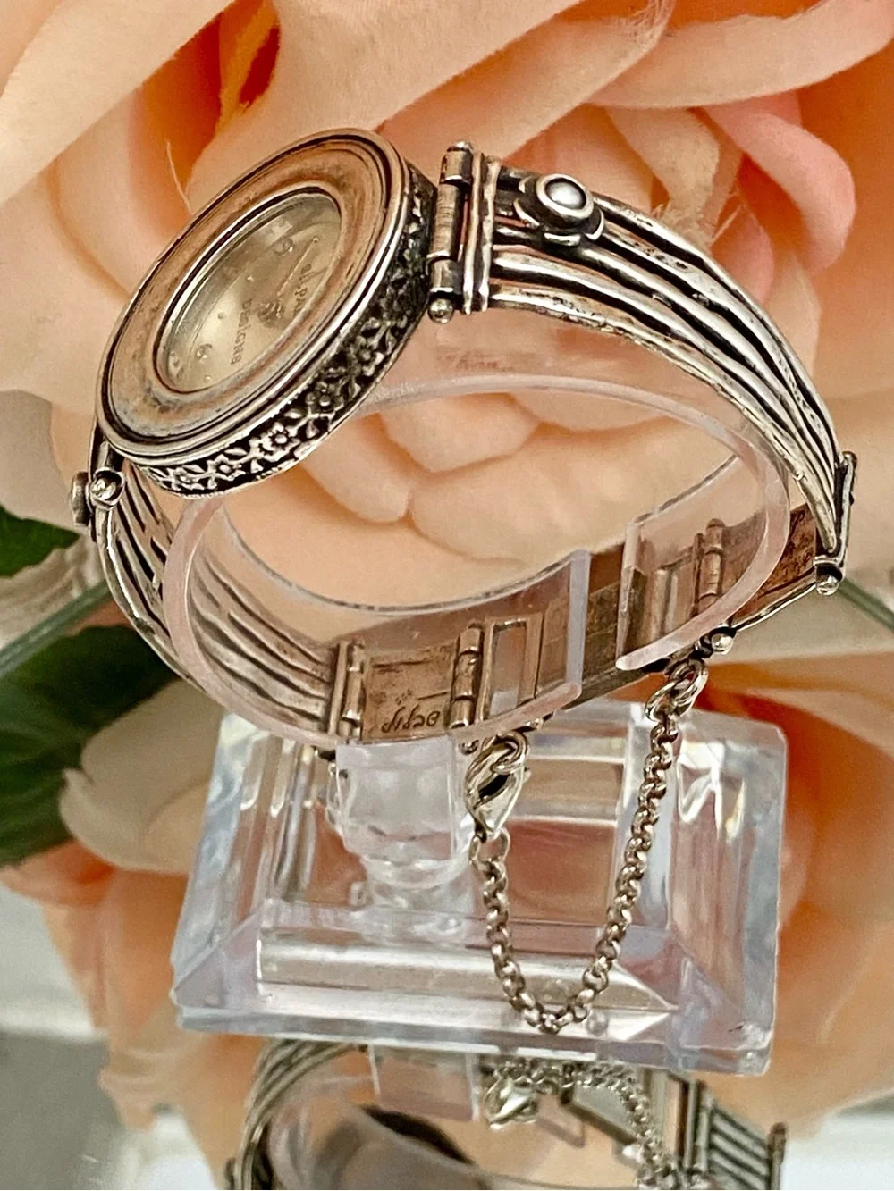 Silpada Designs Hammered Sterling Silver 925 Bracelet Watch Marked 